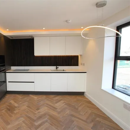Image 3 - Bromley Cross Road, Bradshaw, BL7 9LY, United Kingdom - Apartment for rent