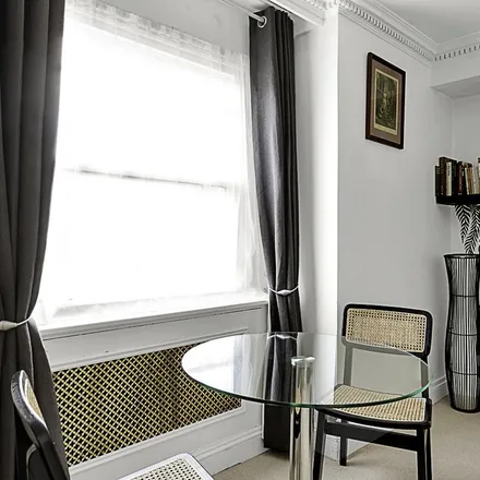Image 2 - 10a Edith Grove, Lot's Village, London, SW10 0NJ, United Kingdom - Apartment for rent