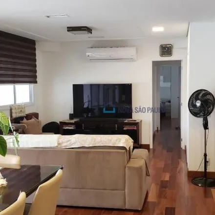Buy this 3 bed apartment on Rua Almeida Torres 141 in Aclimação, São Paulo - SP
