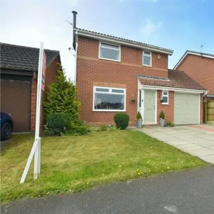 Buy this 3 bed house on Millhouse Lane in Saughall Massie, CH46 6HL