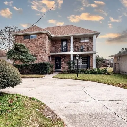 Buy this 4 bed house on 4940 Glendale Street in Pontchartrain Shores, Metairie