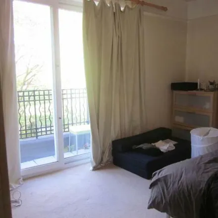 Image 5 - Leith Mansions, Grantully Road, London, W9 1LW, United Kingdom - Apartment for sale