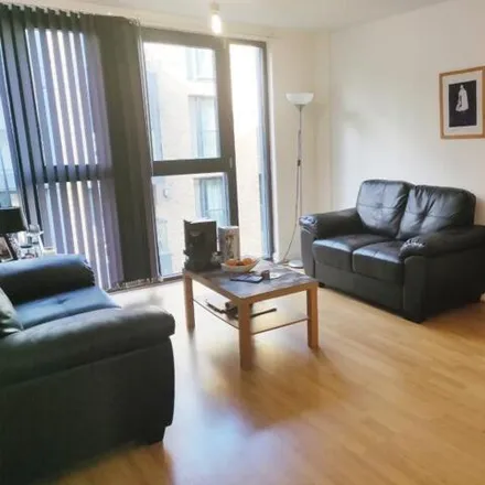 Rent this 1 bed room on Vanguard in St John's Walk, Attwood Green