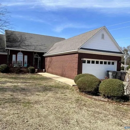 Buy this 3 bed house on 101 County Road 122 in Moulton, Alabama