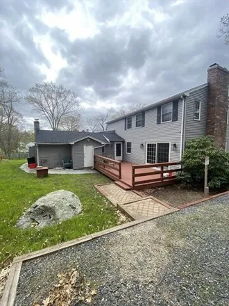 Rent this 4 bed house on 8 Hurlburt Road in Reading, MA 01867