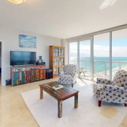 Image 1 - #1807,6365 Collins Avenue, Akoya, Miami Beach - Apartment for rent