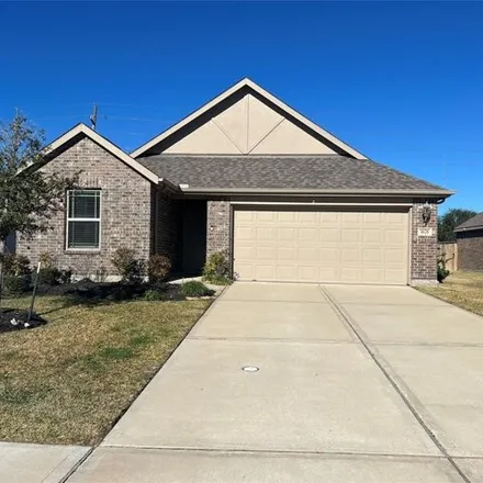 Rent this 3 bed house on East Vicksburg Estates Drive in Missouri City, TX 77459