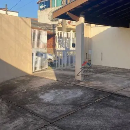 Rent this 3 bed house on Rua Florianópolis in Jardim Marsola, Campo Limpo Paulista - SP