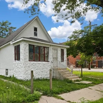 Buy this 3 bed house on 19 East 102nd Place in Chicago, IL 60628