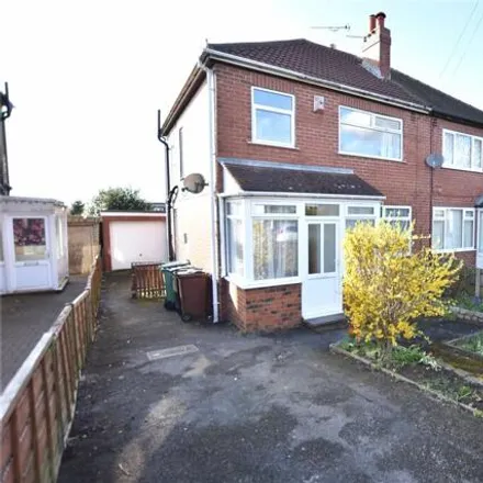 Buy this 3 bed duplex on 23 Hawkhill Avenue in Leeds, LS15 7NS