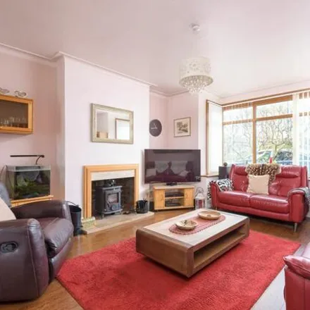 Image 2 - 307 Warminster Road, Sheffield, S8 8PR, United Kingdom - House for sale