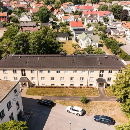 Rent this 1 bed apartment on Motalagatan in 592 32 Vadstena, Sweden