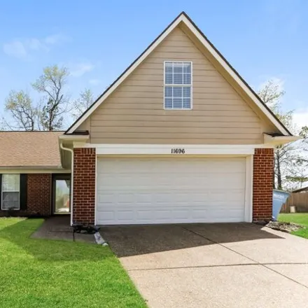 Buy this 3 bed house on 11770 Accord Cove in Arlington, Shelby County