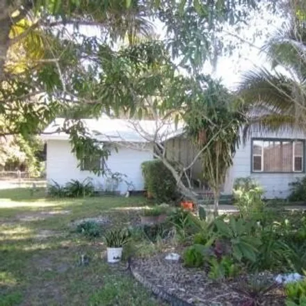 Buy this 1 bed house on 1785 Veronica S. Shoemaker Boulevard in Fort Myers, FL 33916