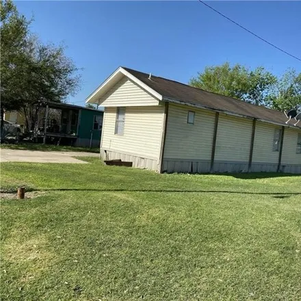 Image 1 - 6355 Selena Drive, Santa Cruz Orange Gardens Colonia, Edinburg, TX 78542, USA - Apartment for sale