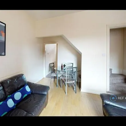 Rent this 4 bed townhouse on Step In in Jarrom Street, Leicester