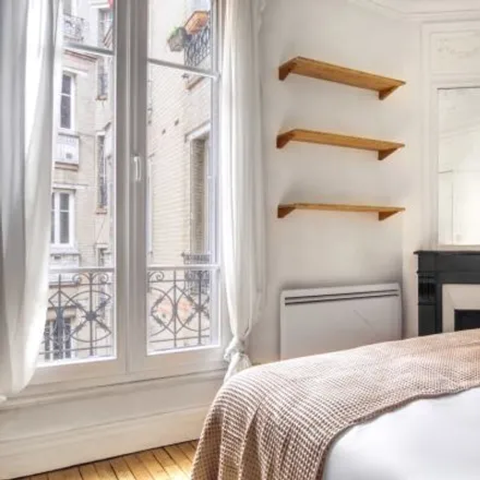 Image 9 - 135 ter Rue Lamarck, 75018 Paris, France - Apartment for rent