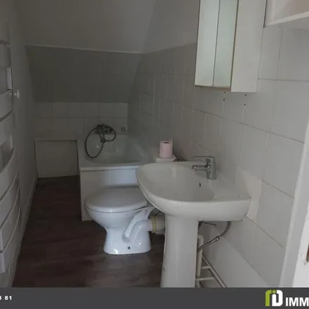 Rent this 2 bed apartment on 188 Rue des Déportés et de la Résistance in 89100 Sens, France
