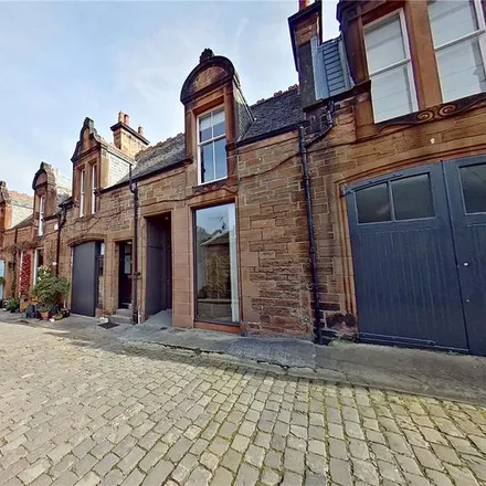 Rent this 1 bed townhouse on 8A Belford Mews in City of Edinburgh, EH4 3BT