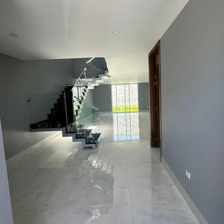 Rent this studio house on Boulevard Valle Imperial in Marcelino García Barragán, 45203 Nuevo México