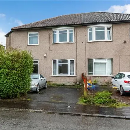 Buy this 3 bed apartment on Kingsheath Avenue in Rutherglen, G73 2DE