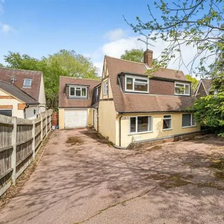 Buy this 6 bed house on sunlands in Micklands Road, Reading