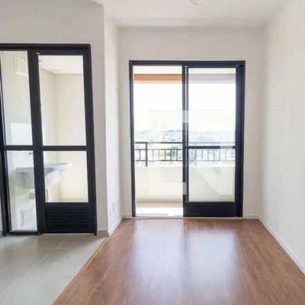 Rent this 2 bed apartment on Rua Sidnei Góes in Vila Quitauna, Osasco - SP