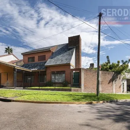 Buy this 3 bed house on Aguirre in Nuevo Quilmes, B1876 AWD Don Bosco