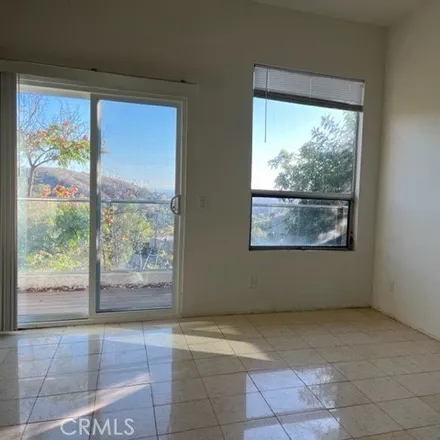 Image 2 - 1198 Montecito Drive, Los Angeles, CA 90031, USA - House for sale