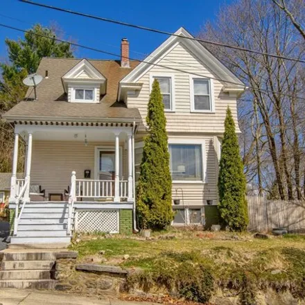 Rent this 3 bed house on 7 Brown Street in Norwich, CT 06360