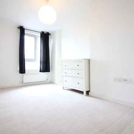 Image 9 - Eden Grove, Willesden Green, London, NW10 2TJ, United Kingdom - Apartment for rent
