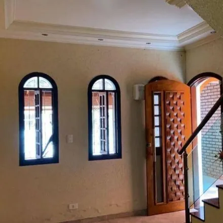 Buy this 4 bed house on Avenida Treze de Maio in Assunção, São Bernardo do Campo - SP