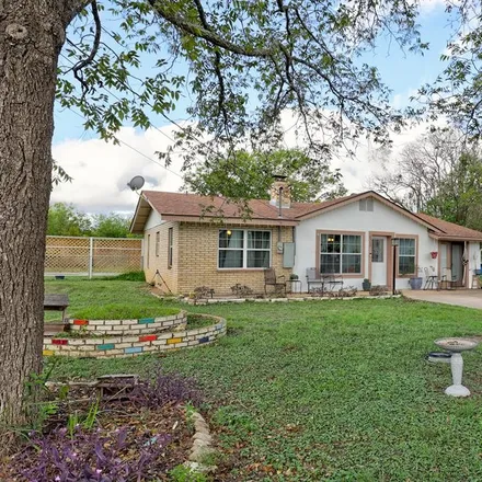 Buy this 2 bed house on 2909 Nichols Street in Kerrville, TX 78028