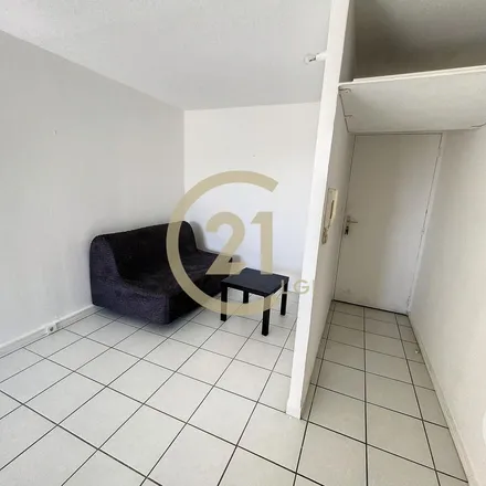 Image 9 - 150 Avenue Albert Einstein, 34000 Montpellier, France - Apartment for rent