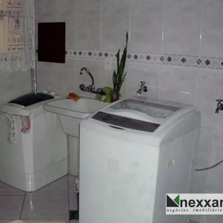 Buy this 3 bed house on Rua Domingos Marinangelo in Vila Santana, Valinhos - SP