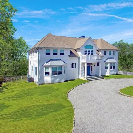 Buy this 5 bed house on 16 Water Mill Heights in Water Mill, Suffolk County