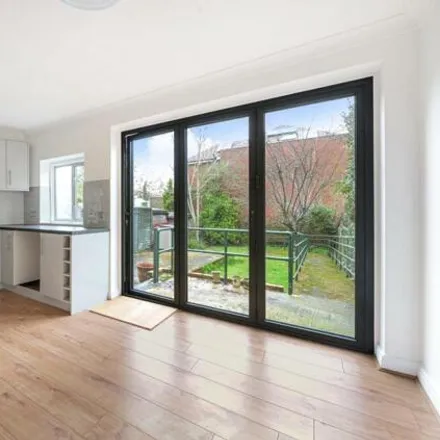 Image 3 - Milford Gardens, South Stanmore, London, HA8 6EY, United Kingdom - Duplex for sale