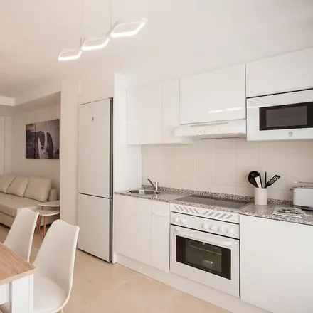 Image 3 - Llanes, Román Romano, 33500 Llanes, Spain - Apartment for rent