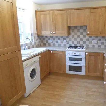 Image 3 - The Spinney, Wheelock, CW11 1FF, United Kingdom - House for rent