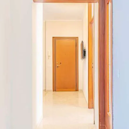 Image 3 - Via Tolmezzo, 20127 Milan MI, Italy - Apartment for rent