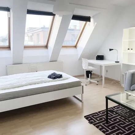 Rent this 1 bed room on Klosterneuburger Straße 47 in 1200 Vienna, Austria