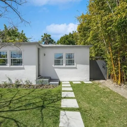 Image 2 - 2489 McKinley Avenue, Los Angeles, CA 90291, USA - House for sale