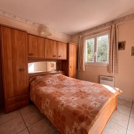 Rent this 2 bed apartment on 29 Rue des Thermes in 66110 Amélie-les-Bains-Palalda, France
