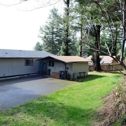 Buy this 2 bed house on 469 Hillcrest Lane in Shorewood, Coos County