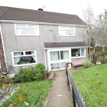 Buy this 4 bed duplex on Barnfield Place in Cwmbran, NP44 1JZ