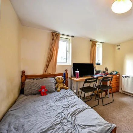 Image 7 - Cobbett Close, Winchester, SO22 4EF, United Kingdom - Duplex for rent