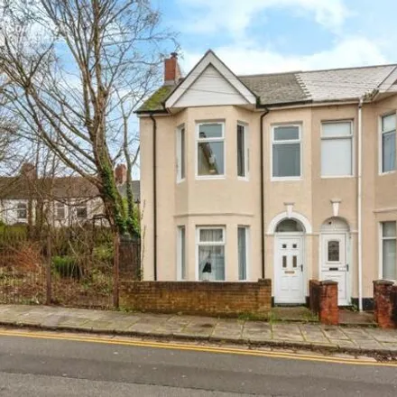 Buy this 3 bed duplex on 8 Kensington Place in Newport, NP19 8GP