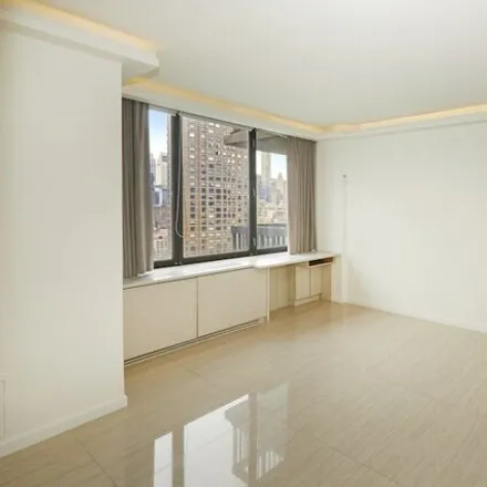Image 3 - 420 East 72nd Street, New York, NY 10021, USA - Condo for rent