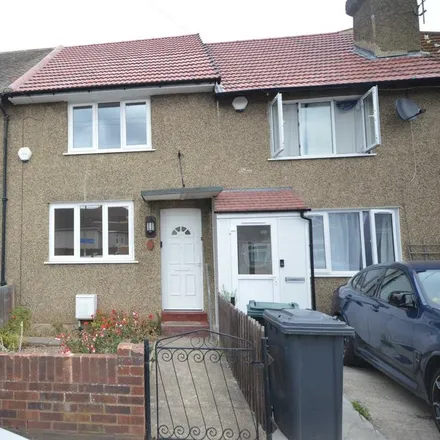 Rent this 2 bed townhouse on 10 Hallford Way in Dartford, DA1 3AD