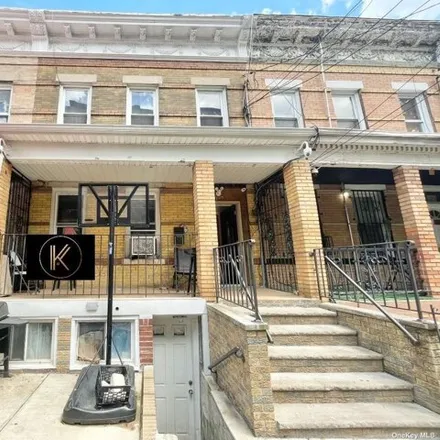 Buy this 5 bed house on 199 Nichols Avenue in New York, NY 11208